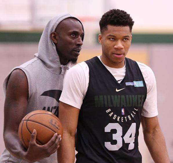 力帮助骑士 力帮助骑士